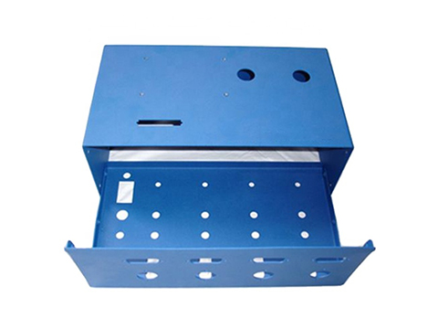 Custom automotive metal fuel tank